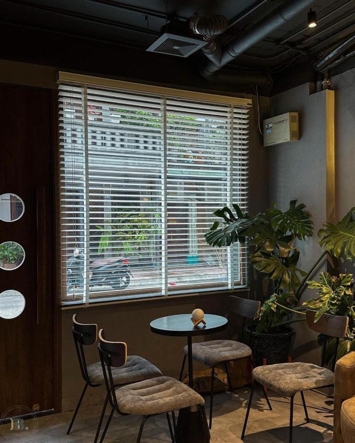Lux Westlake Studio Ханой Экстерьер фото